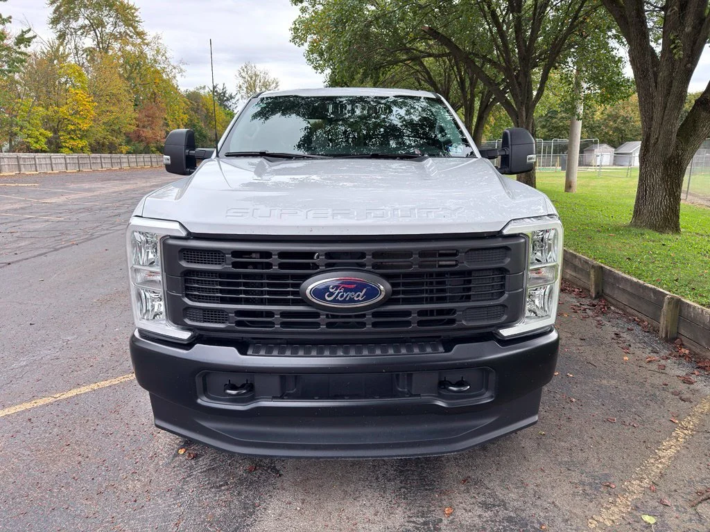 Used 2026 White Ford XL image 19