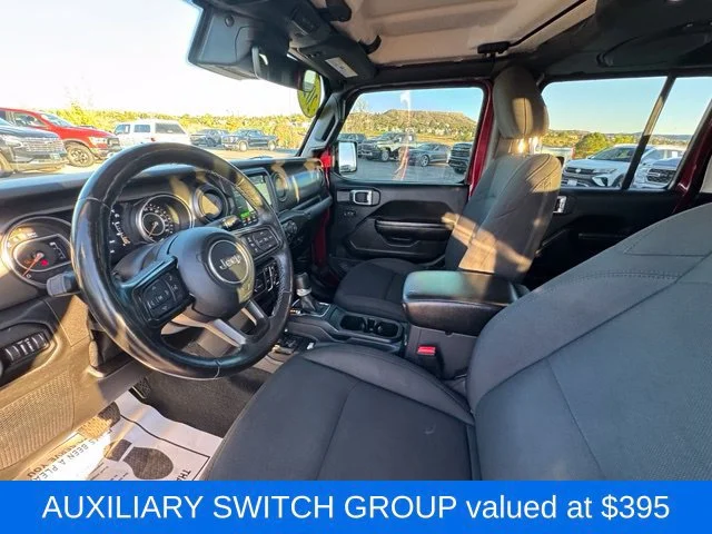 Used 2022 Red Jeep Sport S 4x4 image 17