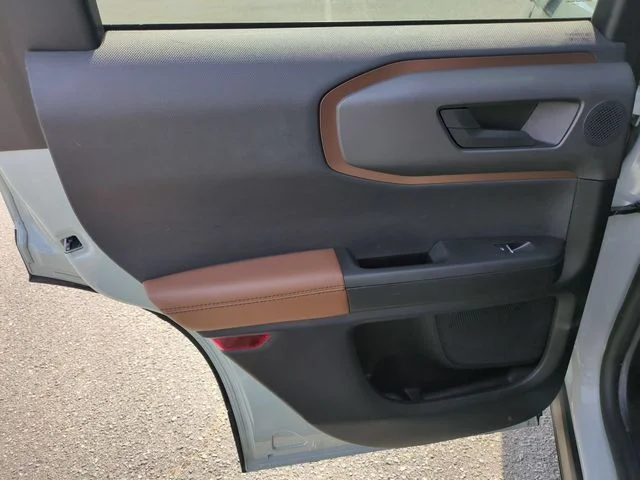 Used 2022 Green Ford Badlands image 28