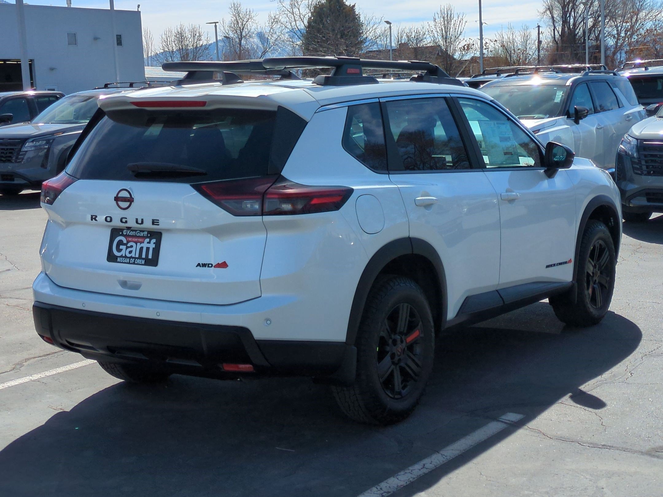 New 2026 Everest White Pearl TriCoat Nissan Rock Creek® image 3
