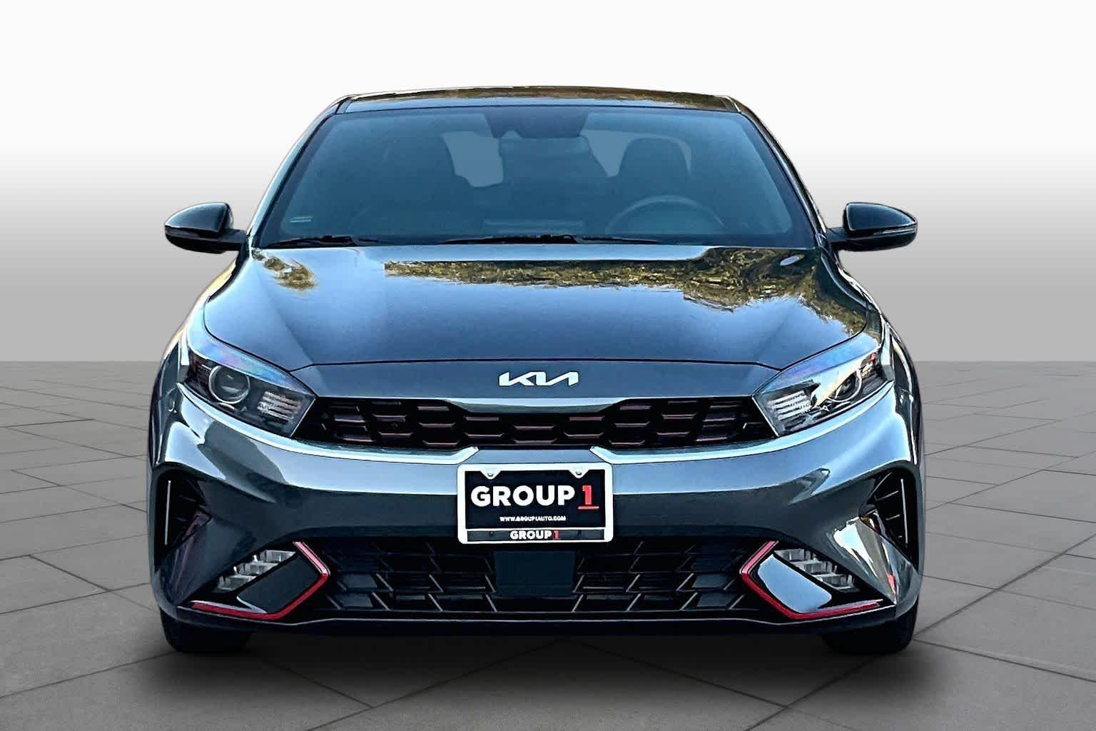 Used 2024 Gravity Gray Kia GT-Line image 3