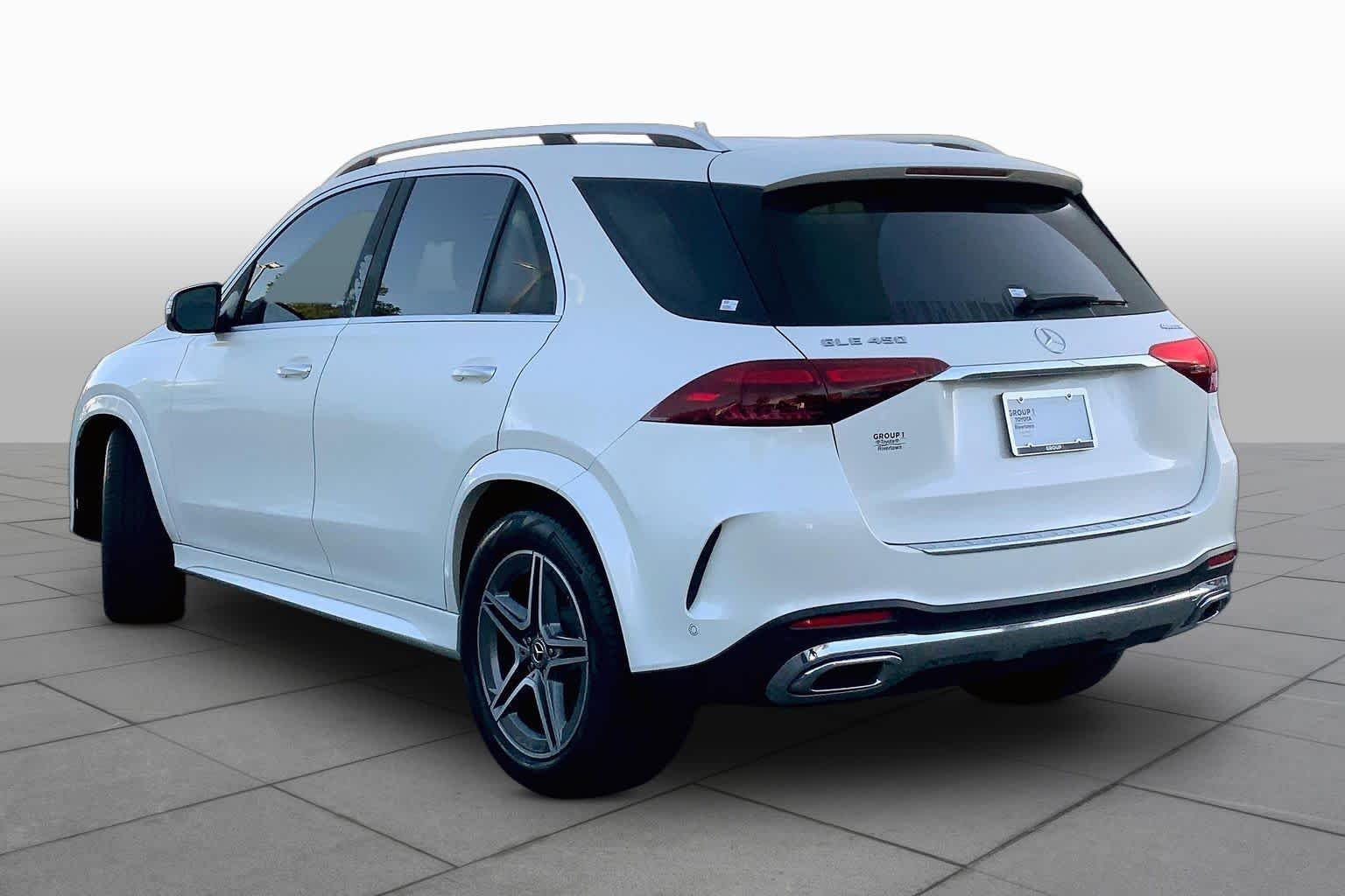 Used 2024 MANUFAKTUR Diamond White Metallic Mercedes-Benz GLE 450 image 12