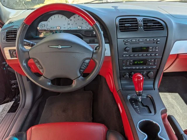 2002 Ford Thunderbird Deluxe - Photo 12