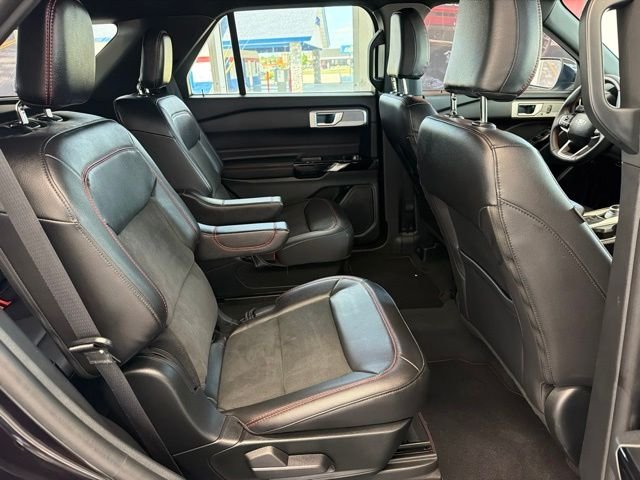 Used 2023 Black Ford ST-Line image 10
