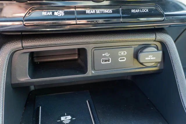 Used 2025  Honda Black Edition image 31