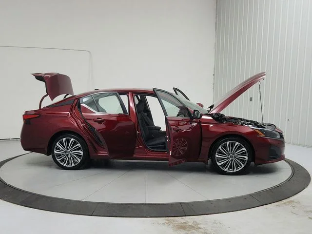 New 2026 Red Nissan 2.5 SV image 16
