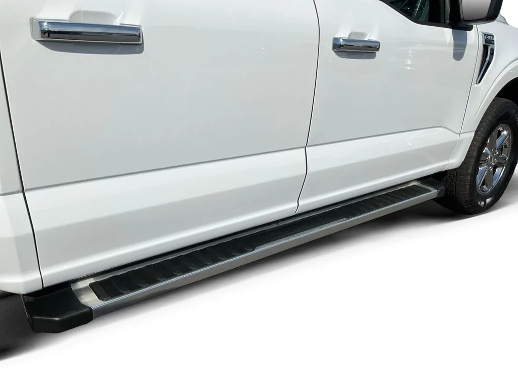 Used 2025 White Ford XLT image 17
