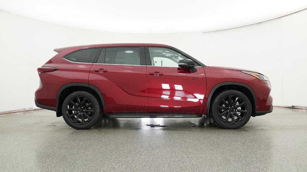 Certified Used 2026 RUBY FLARE PEARL Toyota  image 52