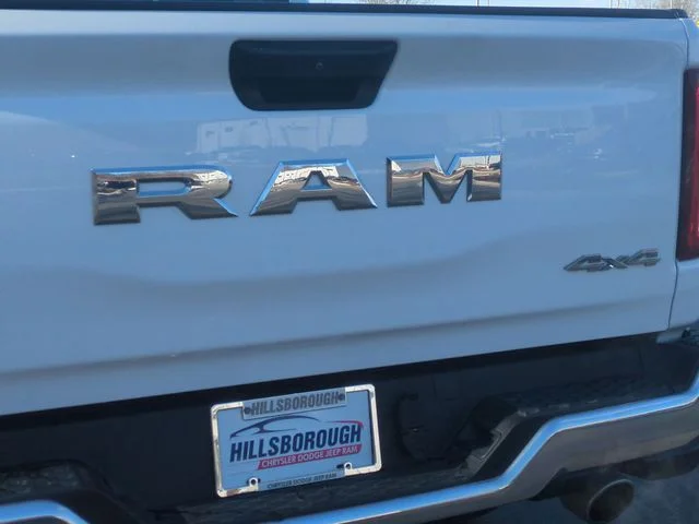 Used 2025 White Ram Big Horn/Lone Star image 22