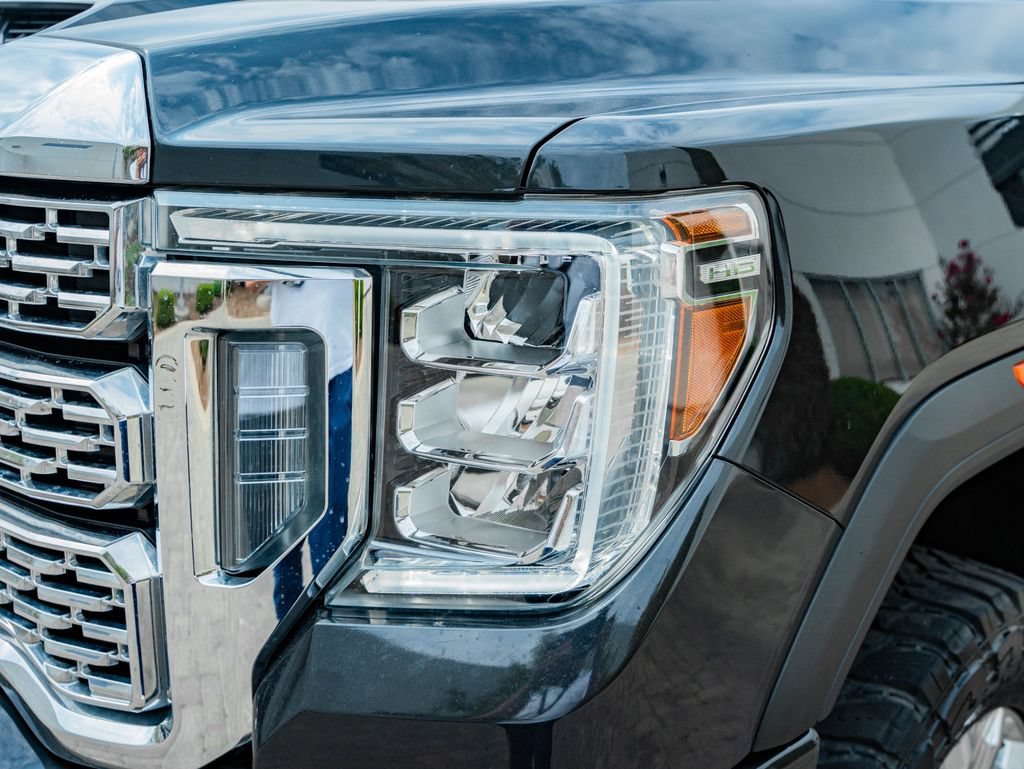 Used 2021 Carbon Black Metallic GMC Denali image 13