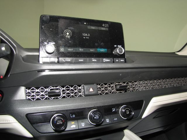 Certified Used 2025 Meteorite Gray Metallic Honda LX image 7