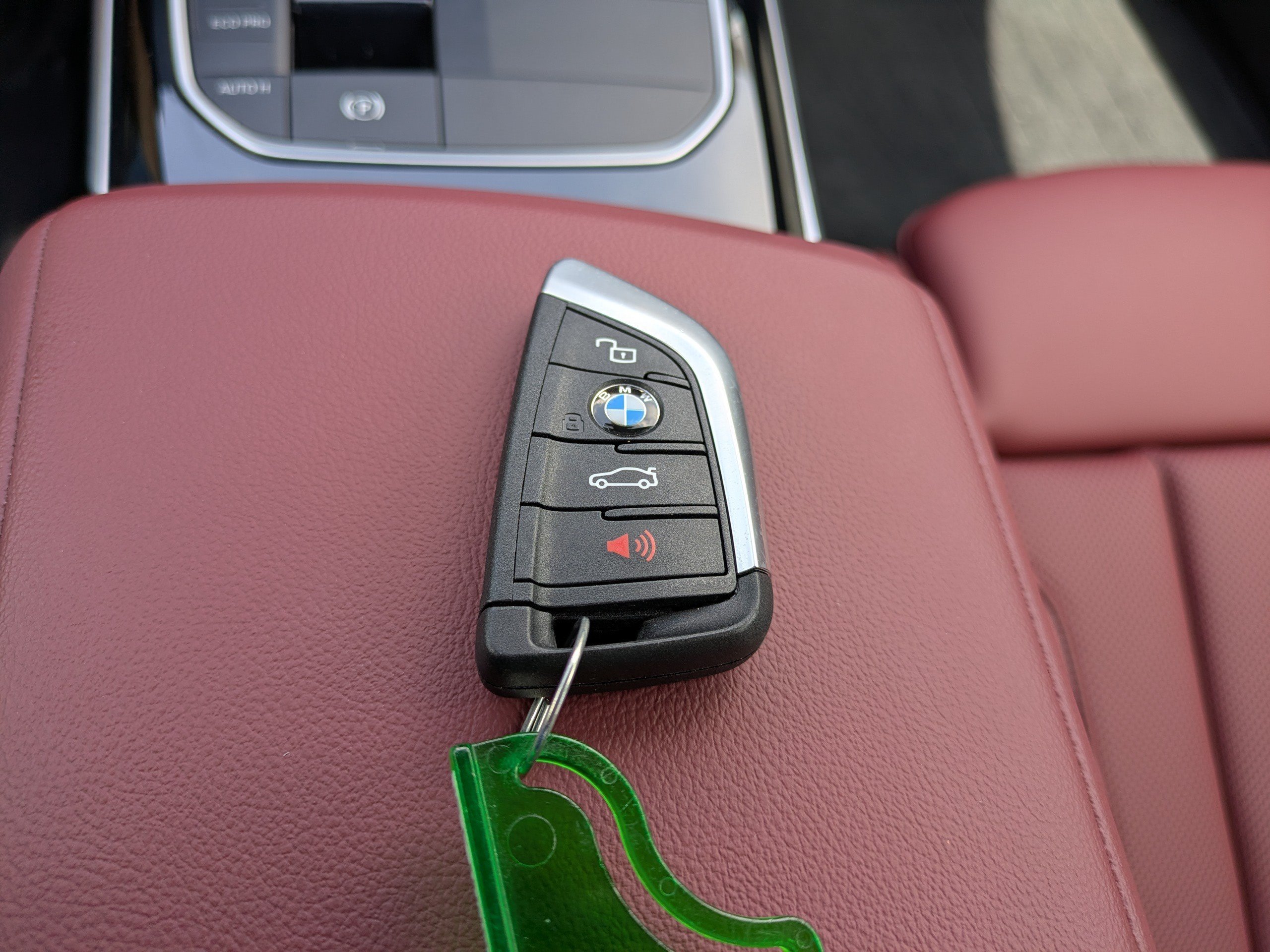 2023 BMW 3 Series 330i - Photo 30