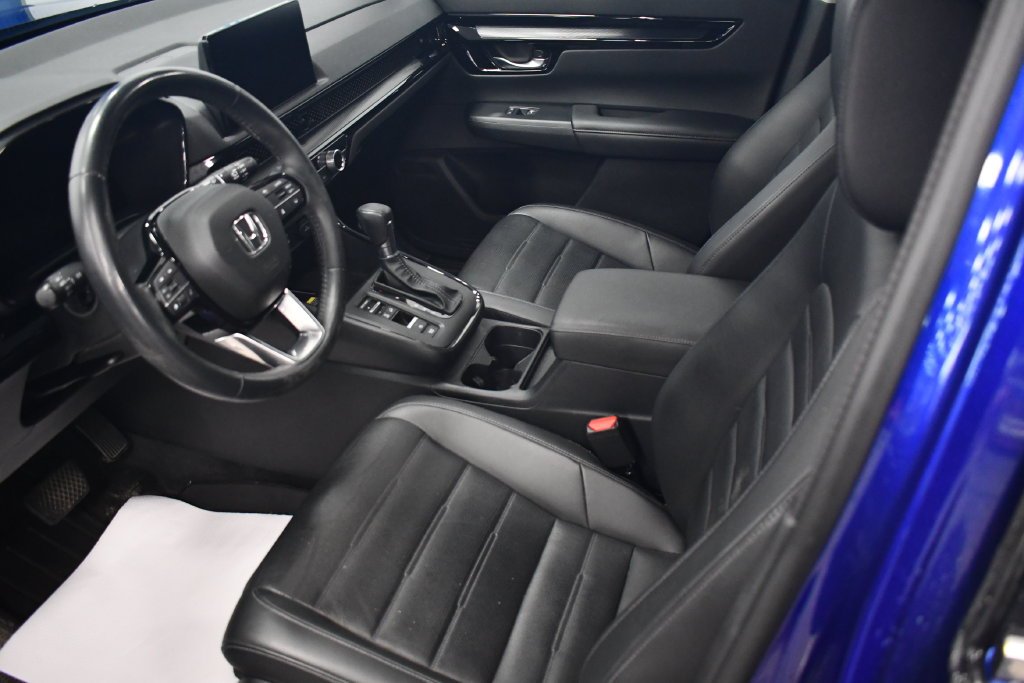 Certified Used 2024 Still Night Pearl Honda EX-L image 6