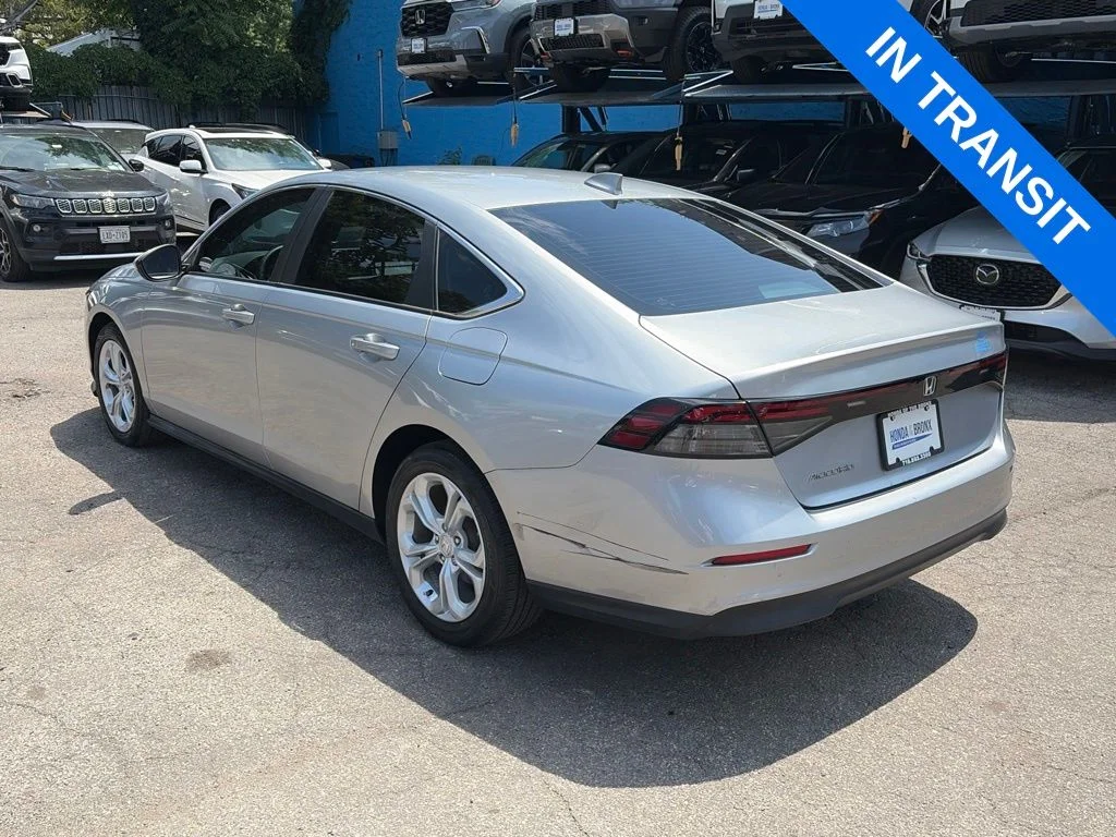 Certified Used 2024 Solar Silver Metallic Honda LX image 3