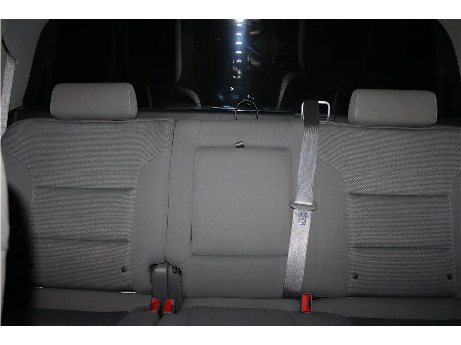 Used 2014 Silver Ice Metallic Chevrolet LT image 23