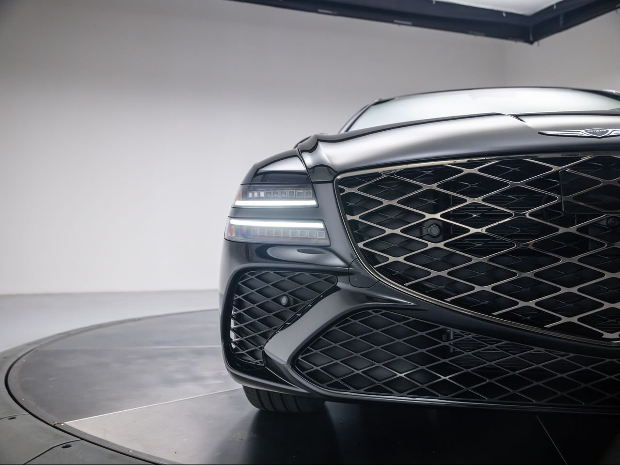 New 2026 Vik Black Genesis 2.5T SPORT PRESTIGE image 14