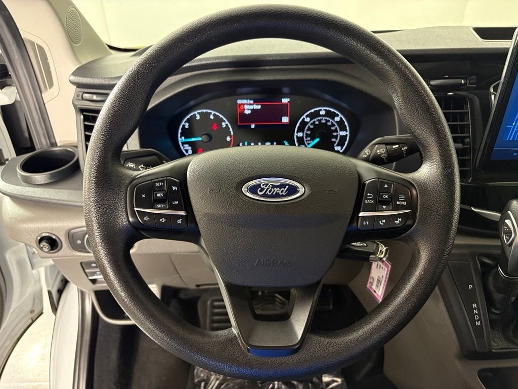 Used 2024 White Ford XLT image 18