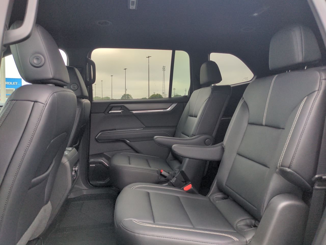 2025 GMC Acadia Elevation - Photo 25