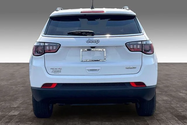 Certified Used 2025 White Jeep Latitude image 4