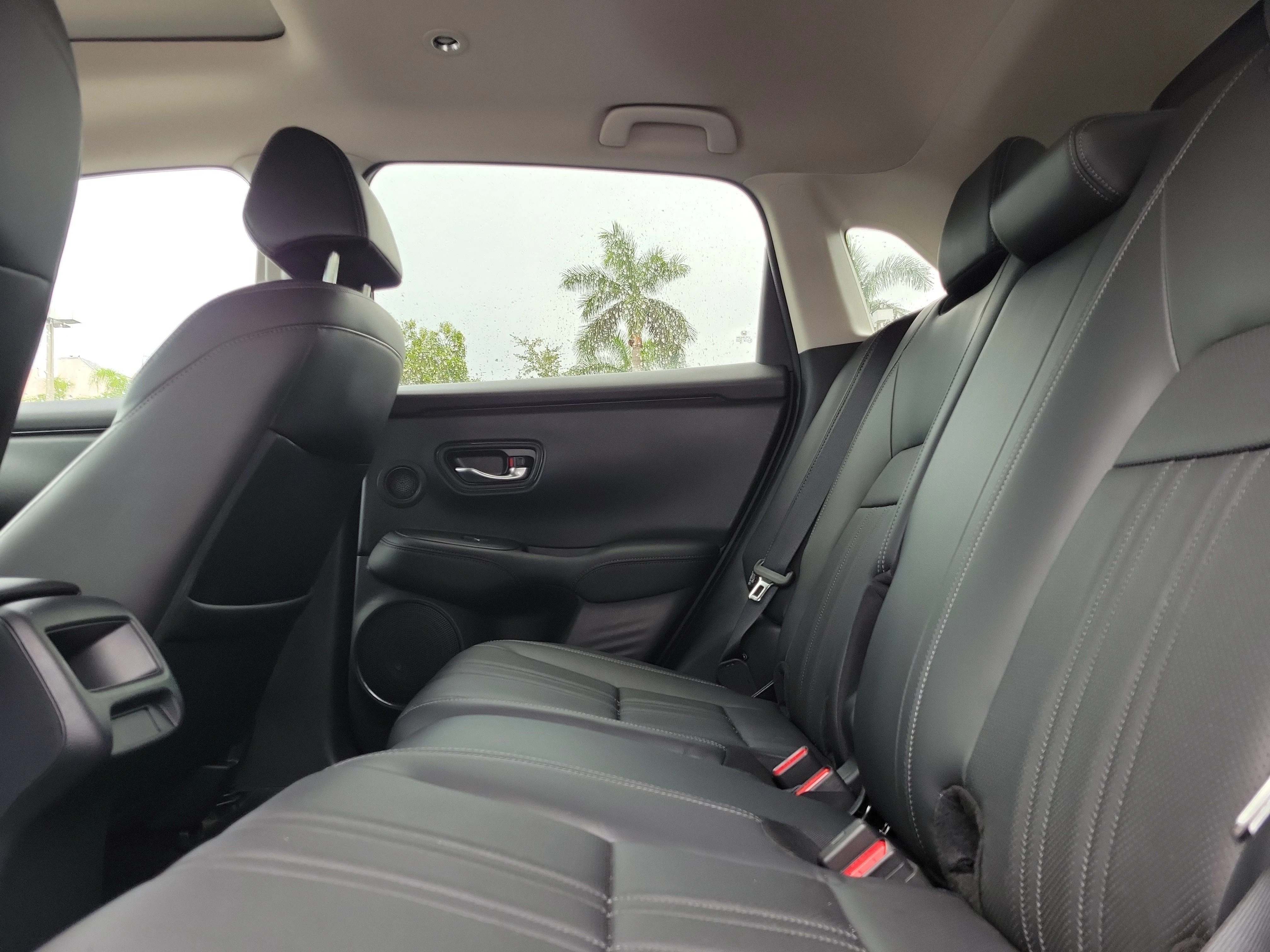 2024 Honda HR-V EX-L - Photo 9