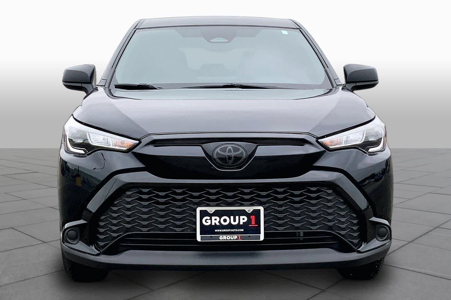 Used 2025 Jet Black Toyota Hybrid S image 4