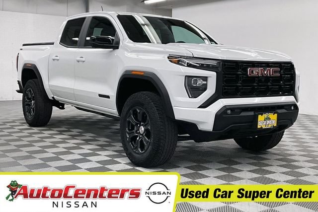 2024 GMC Canyon Elevation 4WD Crew Cab Short Box's photo