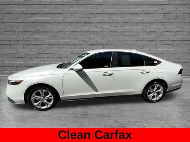 Used 2023 White Honda LX image 3