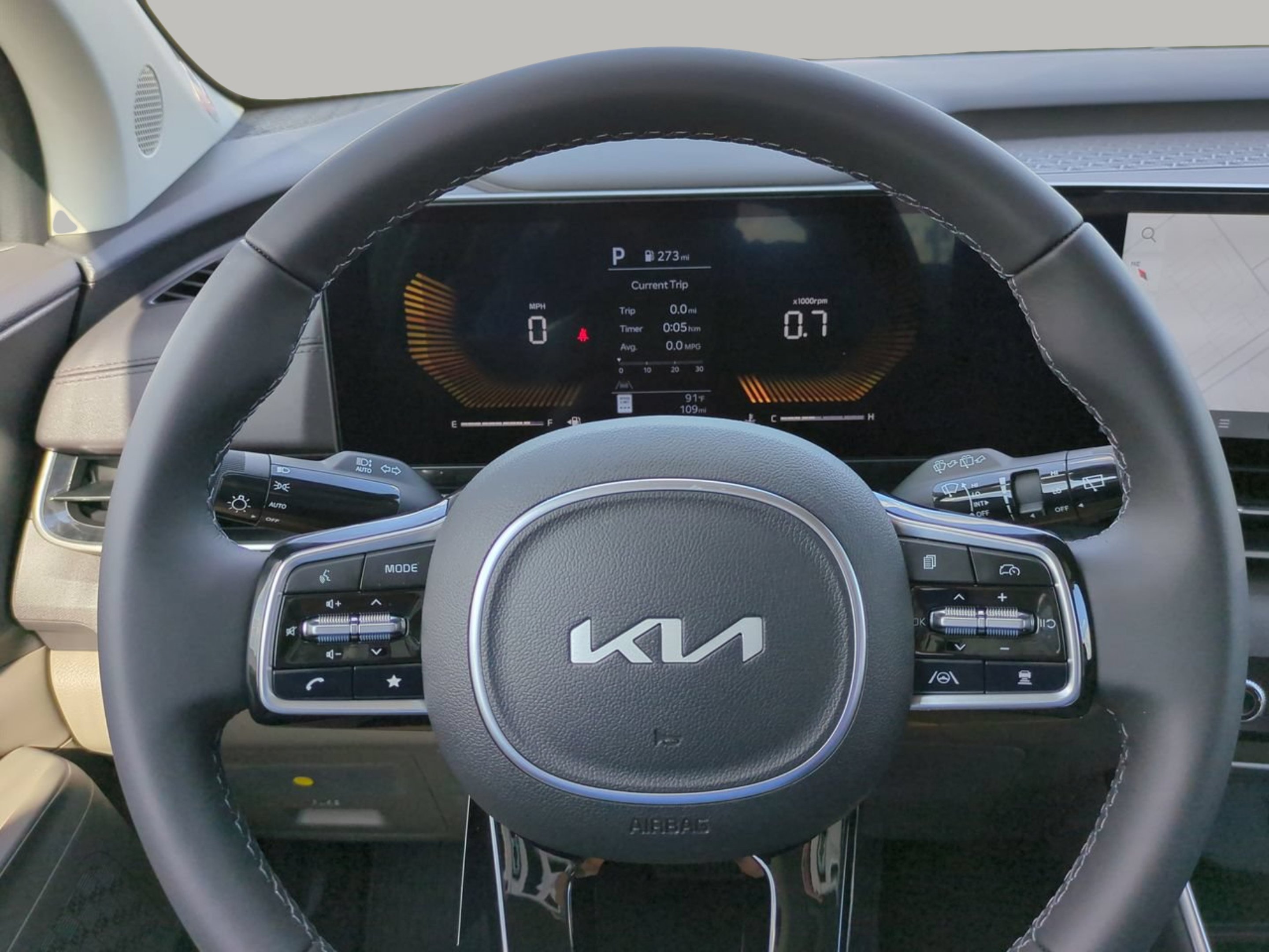 New 2026 Ivory Silver Kia EX image 27