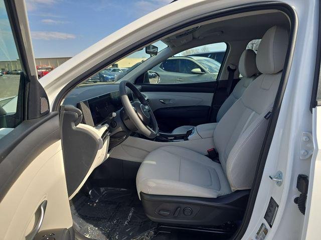 New 2026 White Hyundai SEL AWD image 11
