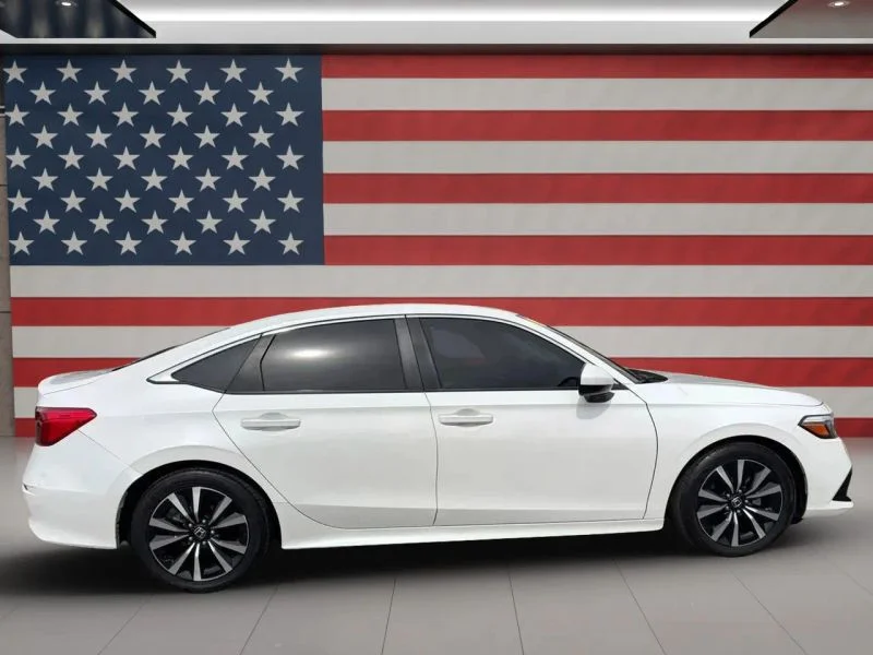 Used 2022 White Honda EX Sedan 4D image 7
