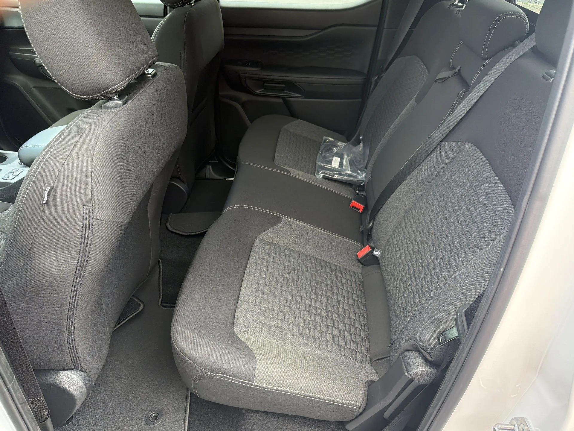 New 2026 Oxford White Ford XLT image 20