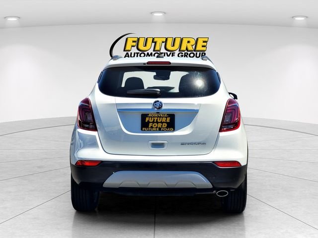 Used 2019 White Buick Preferred image 5