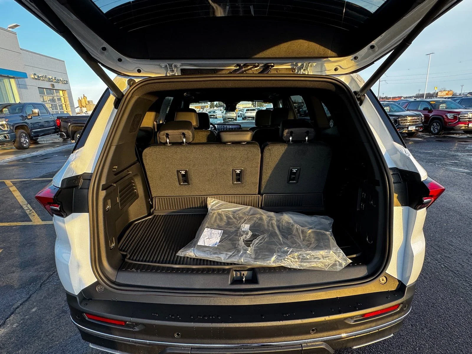 2026 Buick Enclave Preferred - Photo 10