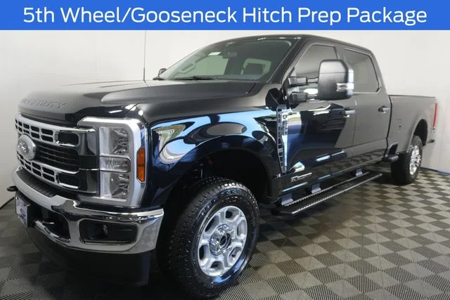 New 2026 Agate Black Metallic Ford F-350® XLT image 4