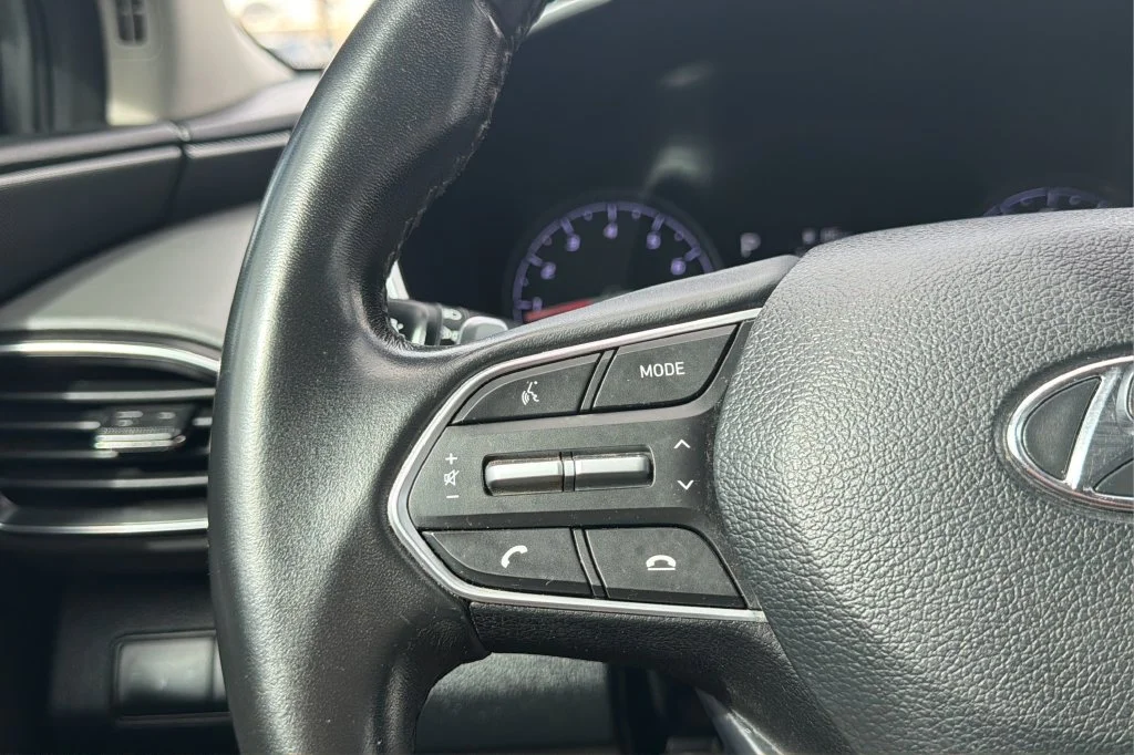 Used 2023 Gray Hyundai SEL image 22
