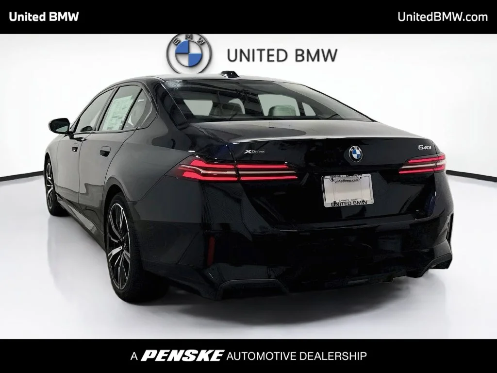 New 2027 Carbon Black Metallic BMW 540i xDrive image 7