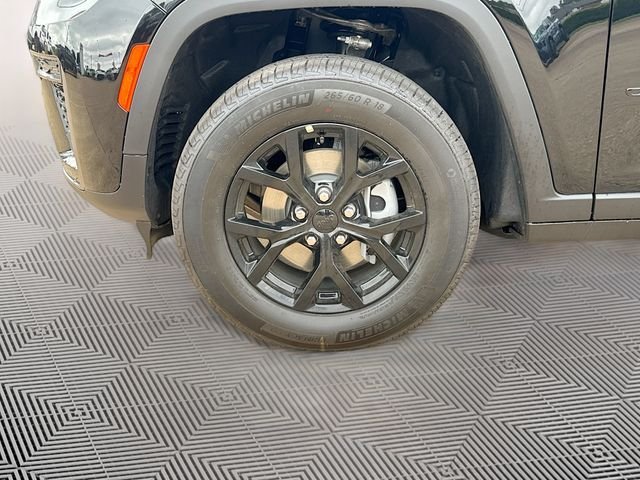 New 2026 Black Jeep Laredo Altitude image 35