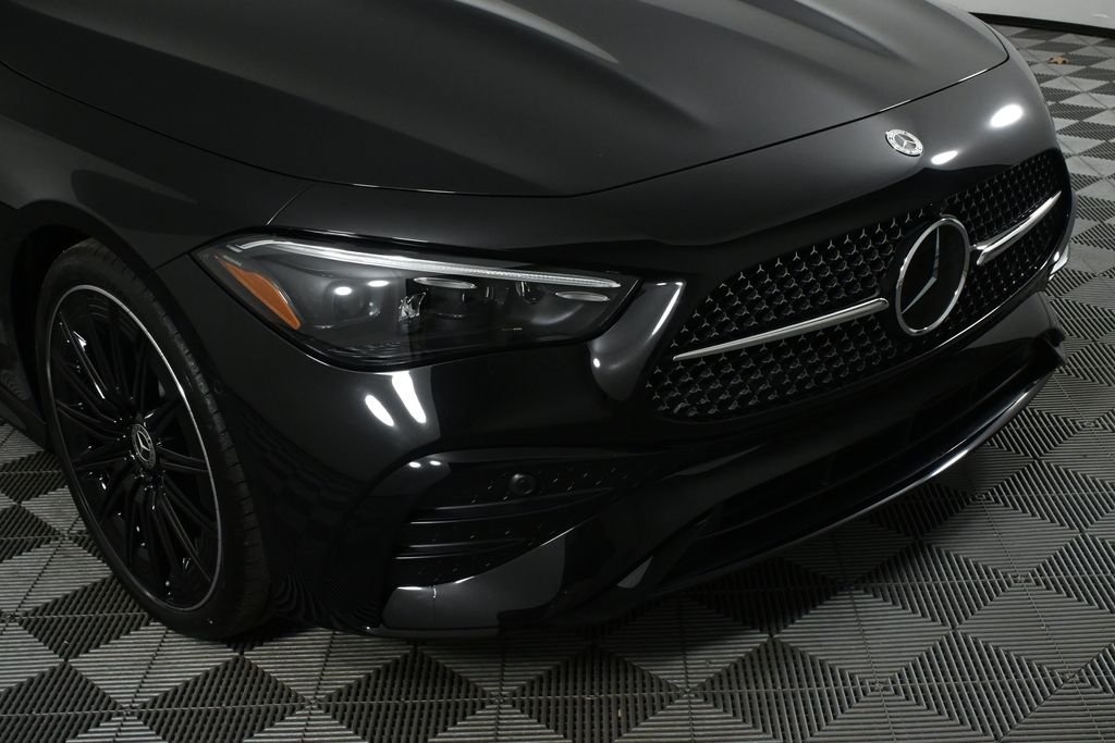New 2026 Obsidian Black Metallic Mercedes-Benz CLE 450 image 32