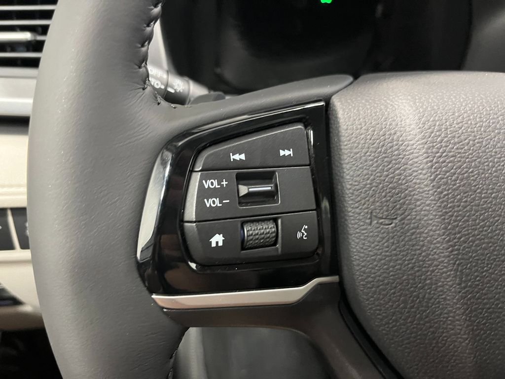 2026 Honda Odyssey EX-L - Photo 15