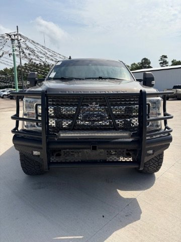 Used 2019 Gray Ford LARIAT image 8