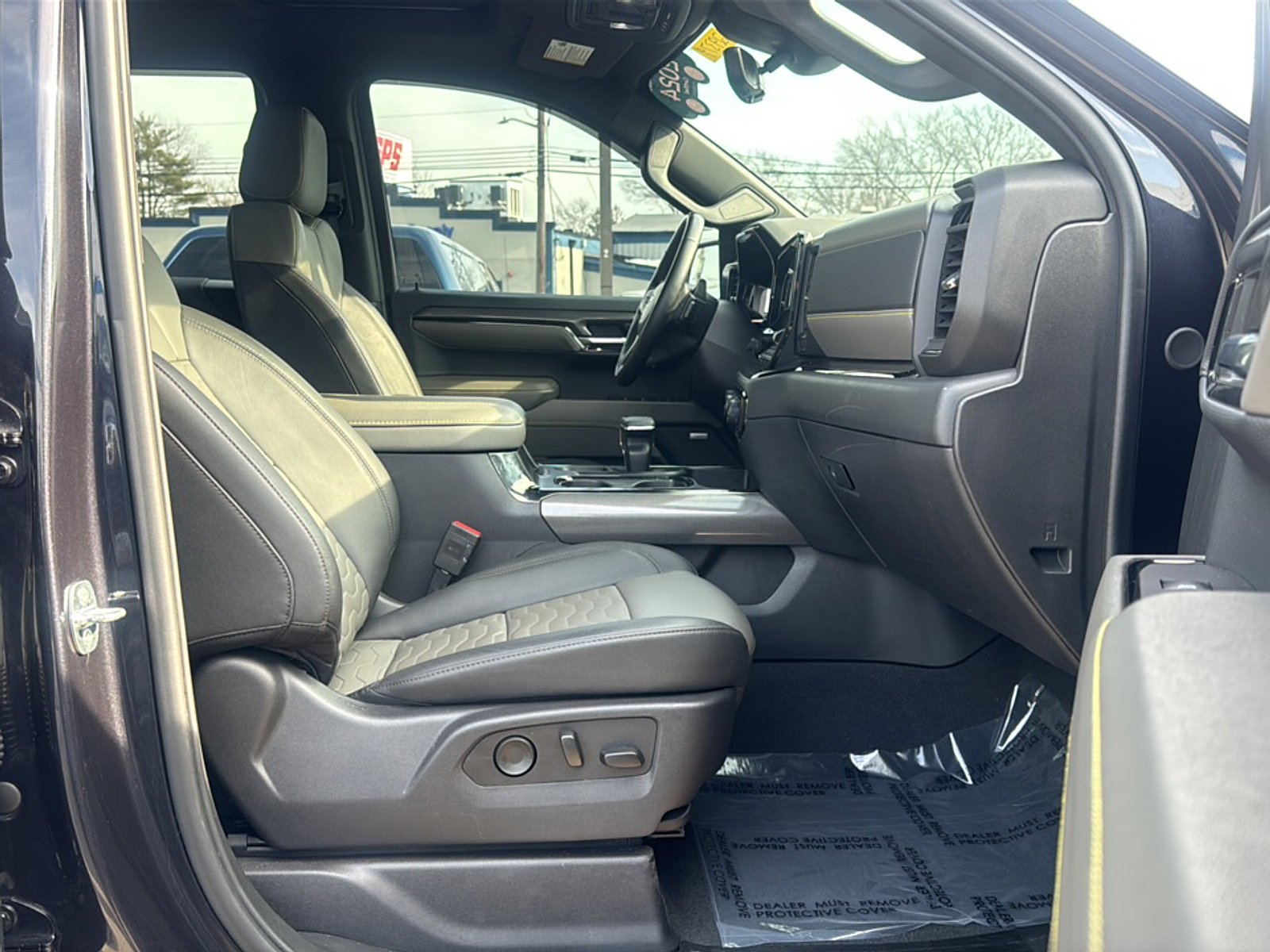 2024 Chevrolet Silverado 1500 ZR2 - Photo 16