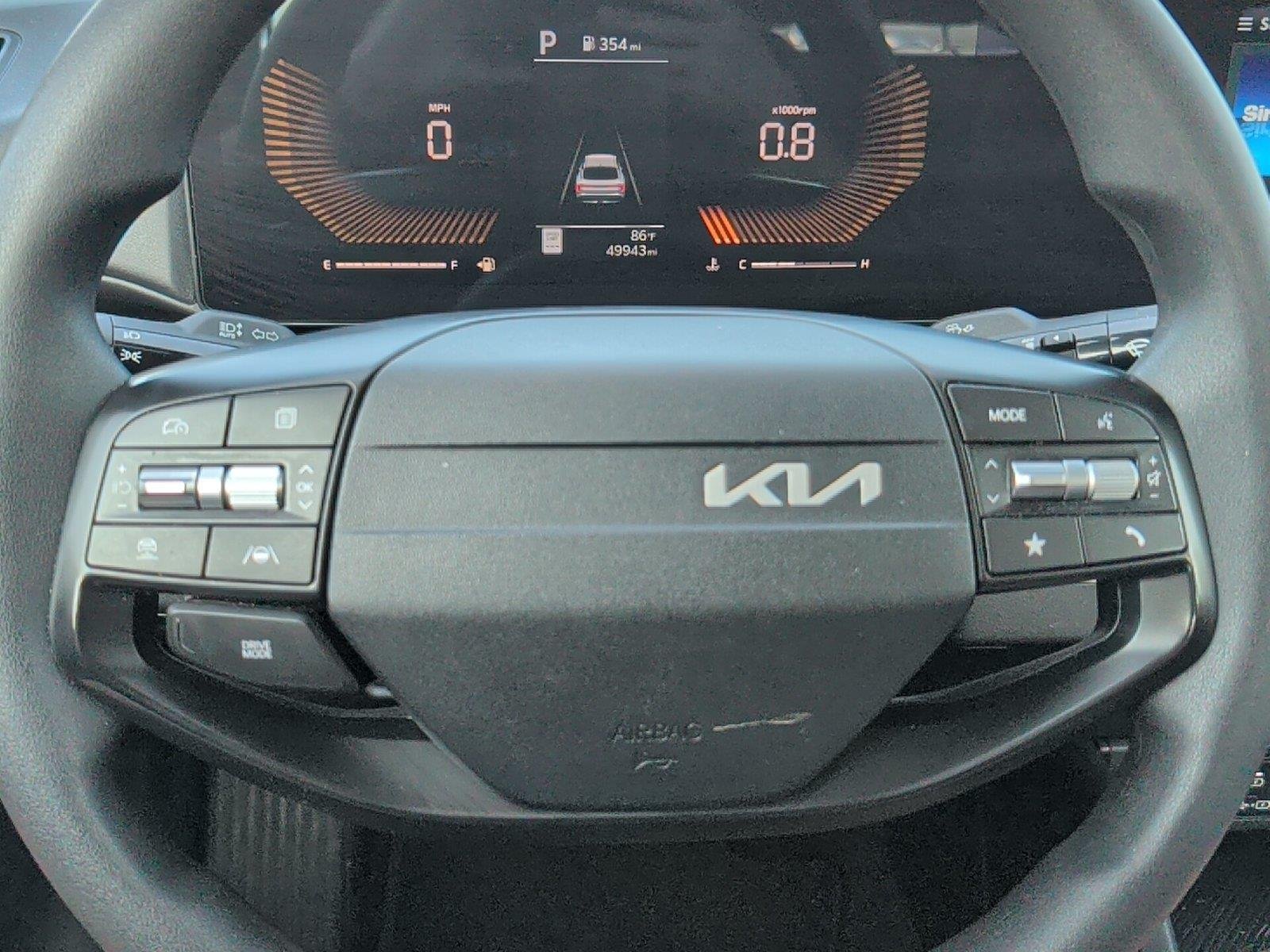 Used 2025 Steel Gray Kia LXS image 23