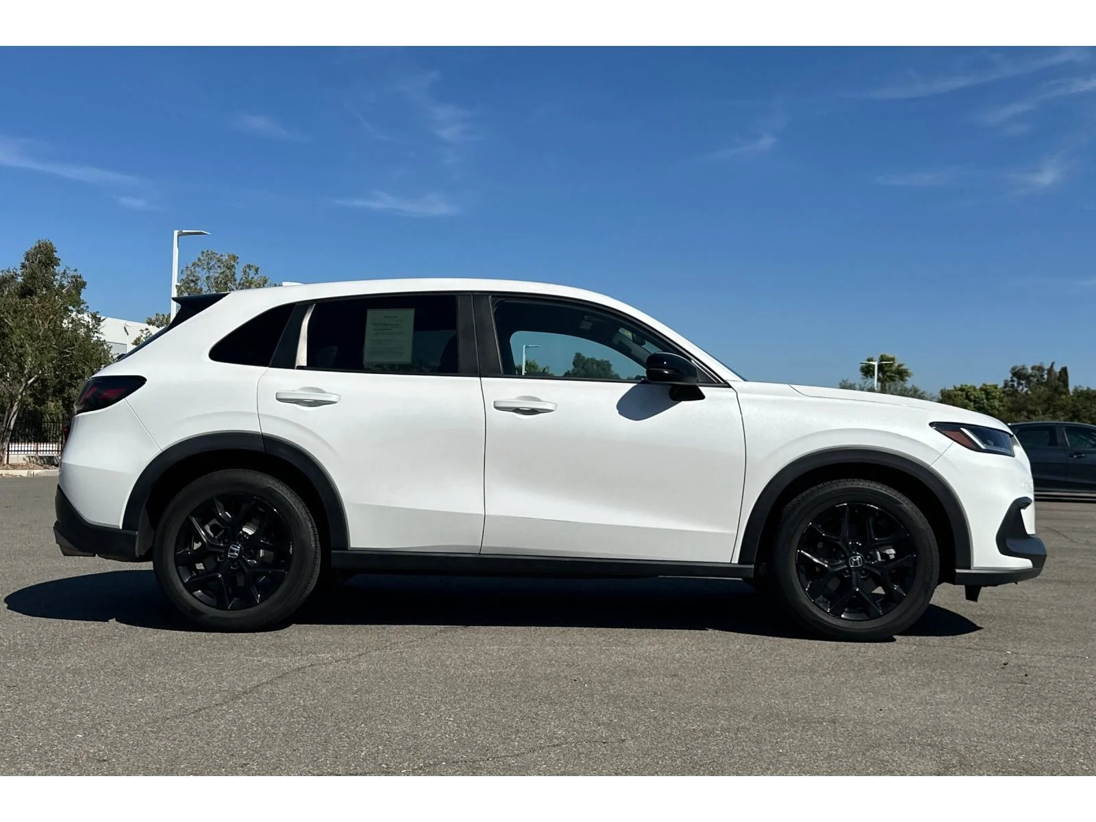 Used 2025 Platinum White Pearl Honda Sport image 7