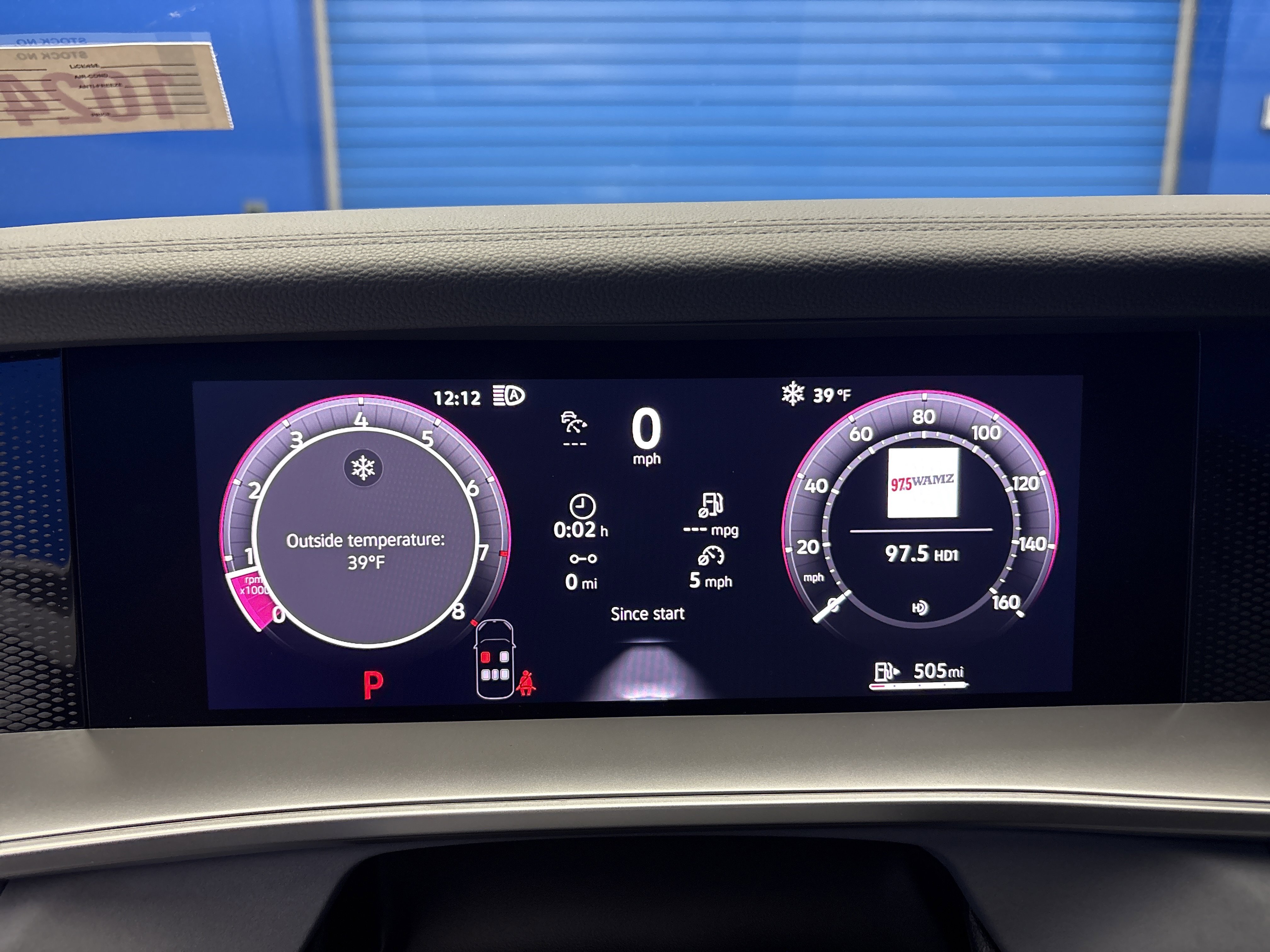 New 2026 Sandstone Volkswagen SE R-Line Black image 17