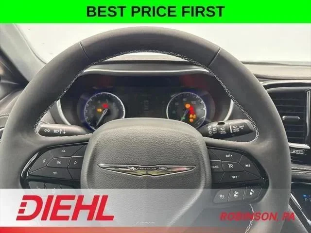 2026 Chrysler Pacifica Select - Photo 27
