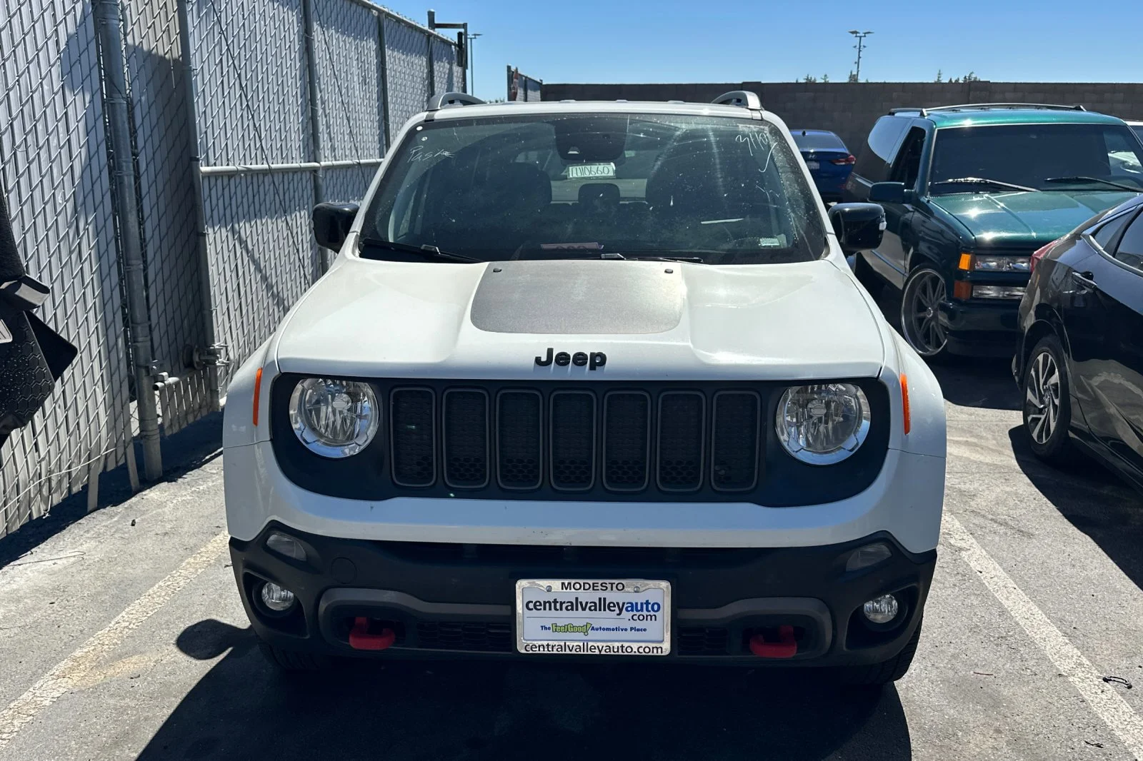 Used 2023 Alpine White Clearcoat Jeep Trailhawk image 3