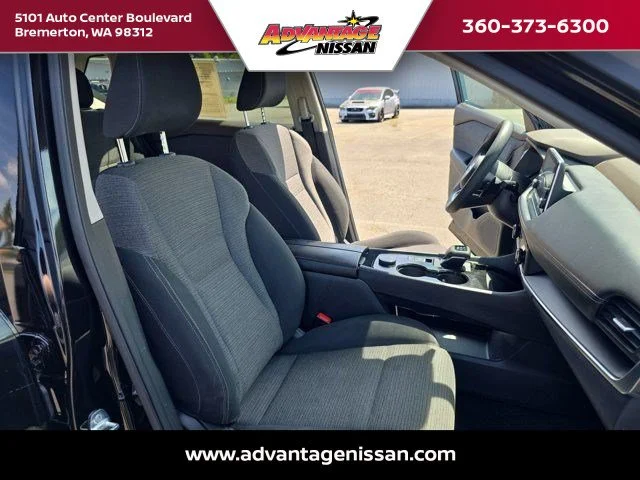 Used 2021 Super Black Nissan S image 14