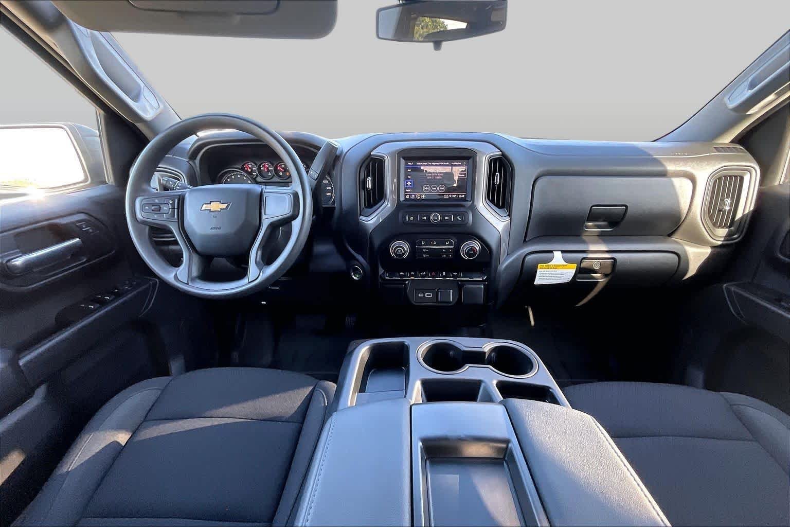 2026 Chevrolet Silverado 1500 Custom - Photo 15