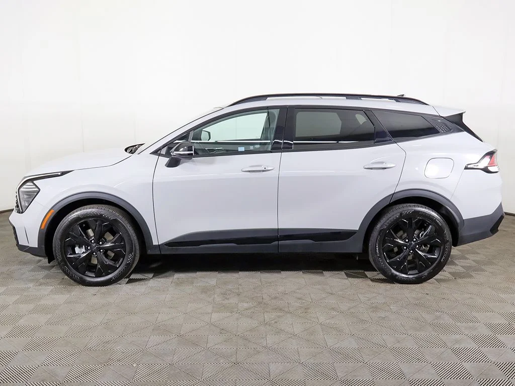 Certified Used 2025 Gray Kia X-Line image 18