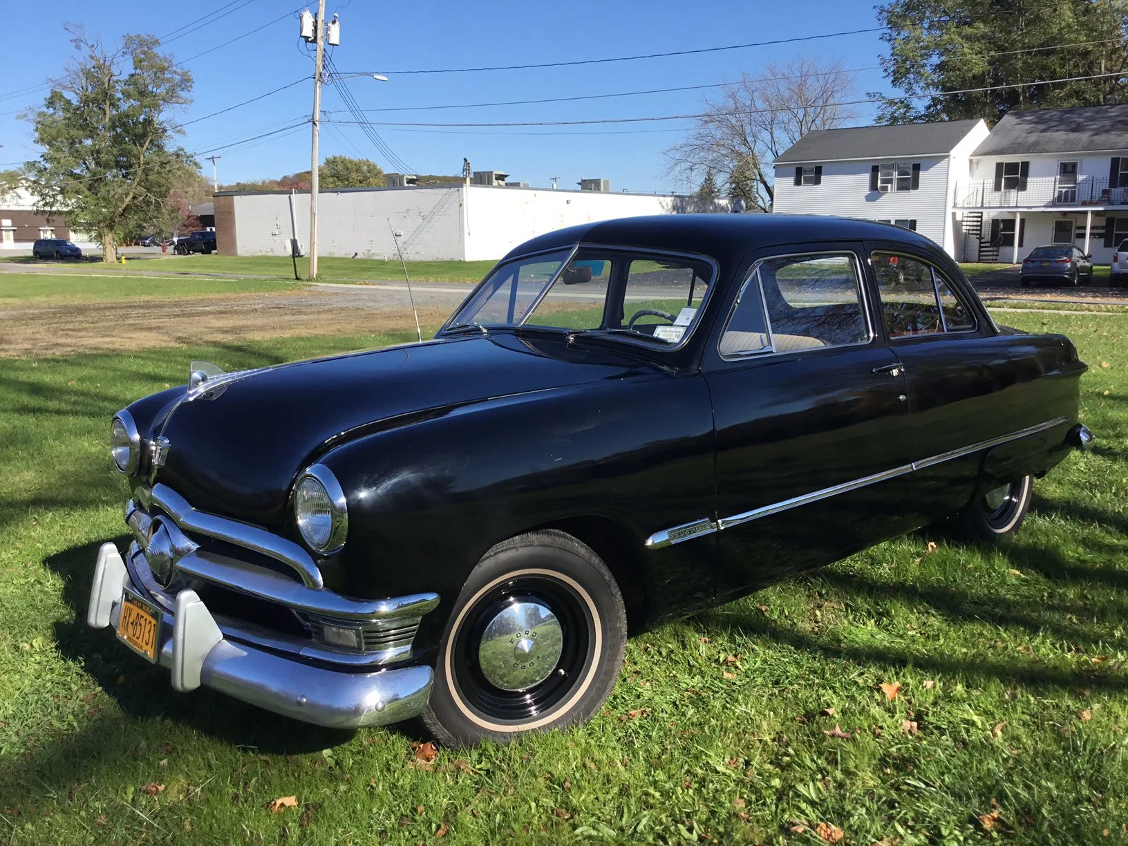 Used 1950  Ford Deluxe image 1